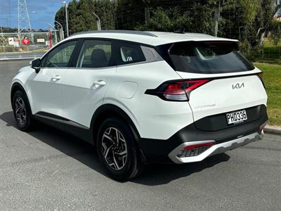 2022 Kia Sportage - Thumbnail