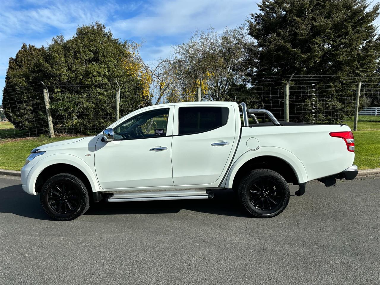 2016 Mitsubishi Triton