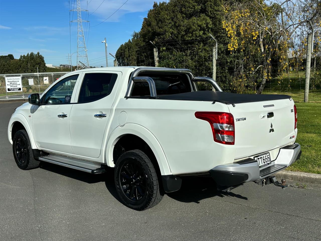 2016 Mitsubishi Triton