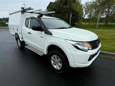 2018 Mitsubishi Triton - Thumbnail