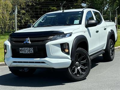 2019 Mitsubishi Triton - Thumbnail