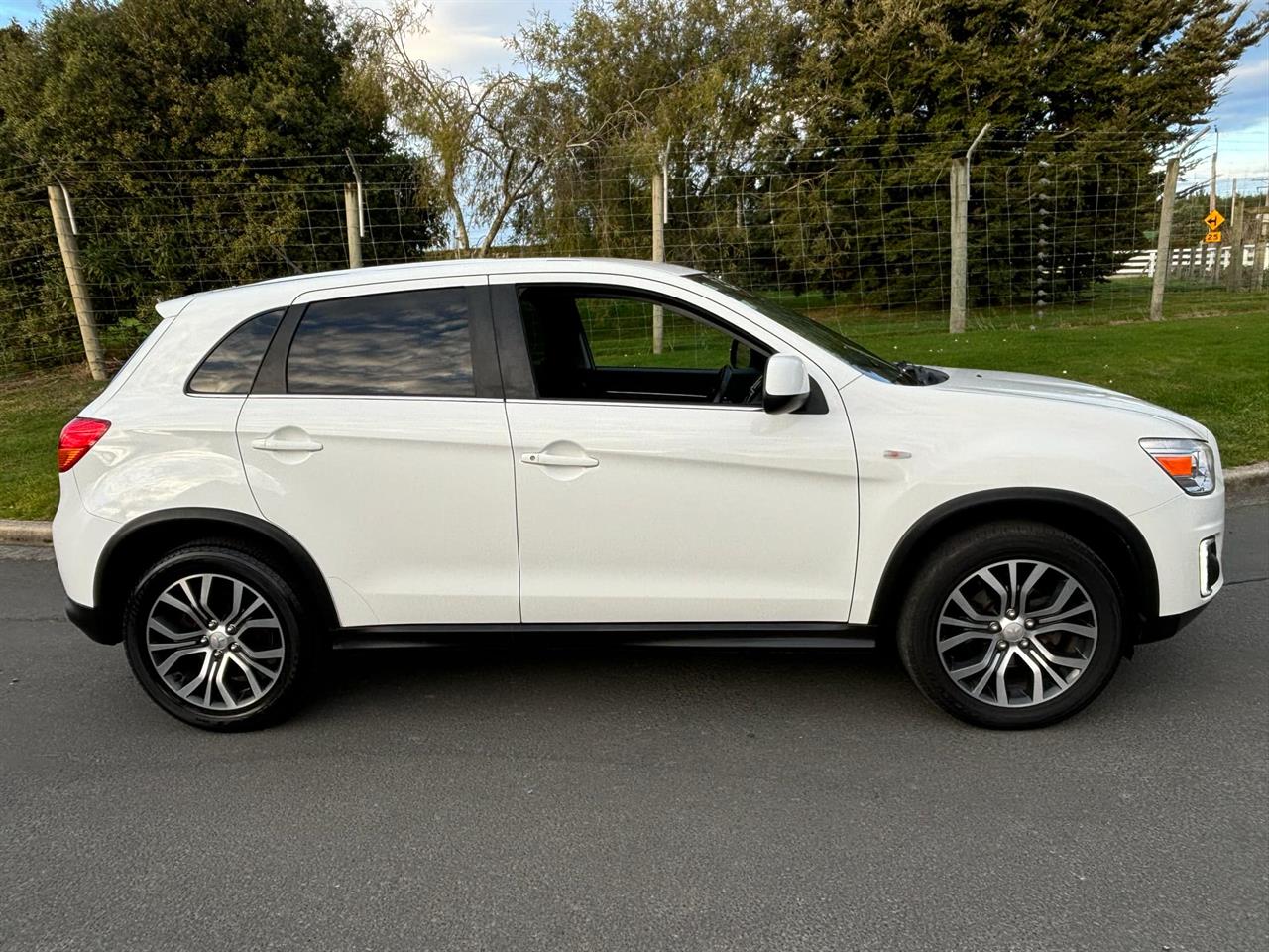 2015 Mitsubishi Asx